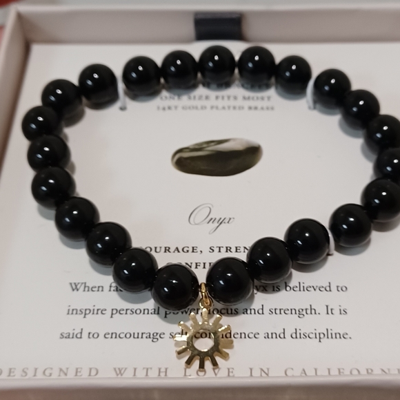 LUNA NORTE 14K GOLD PLATED 🌞 SUN CHARM W/ BLACK ONYX BEADS STRETCH BRACELET - Picture 7 of 8